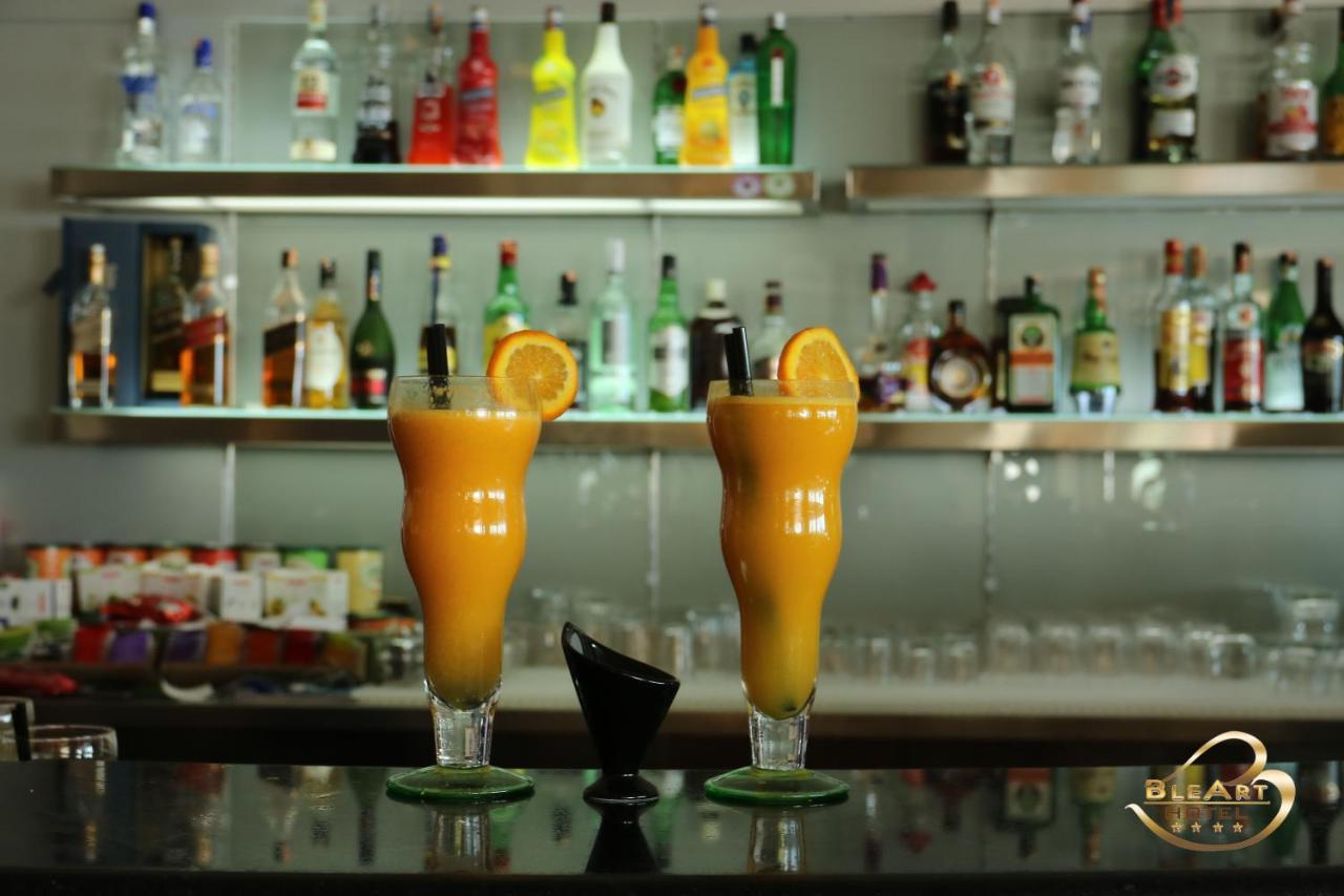 Hotel Bleart Škalngur Kültér fotó