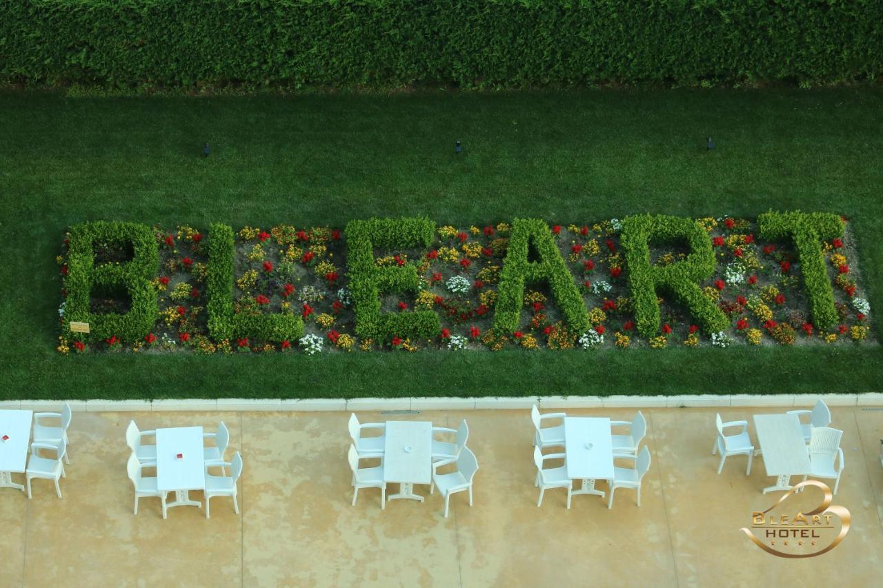 Hotel Bleart Škalngur Kültér fotó