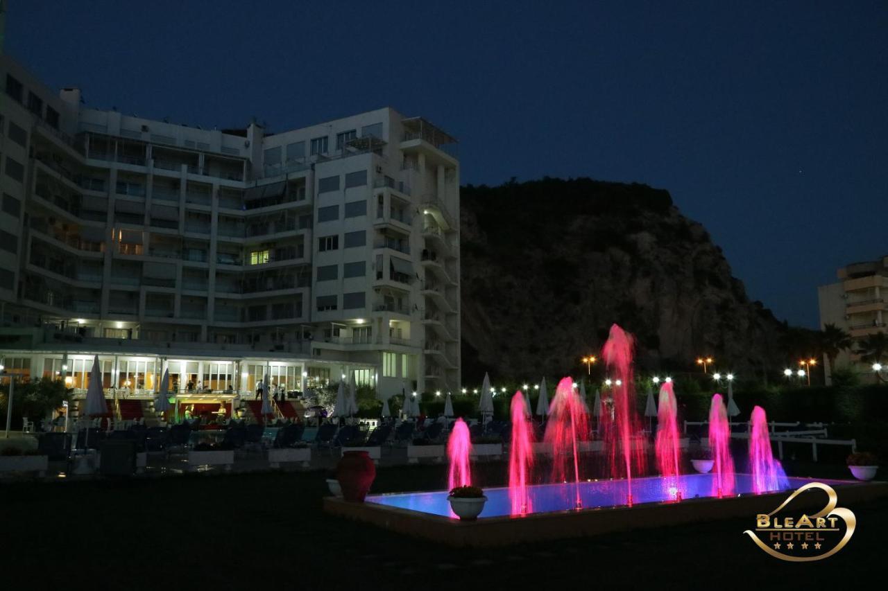 Hotel Bleart Škalngur Kültér fotó