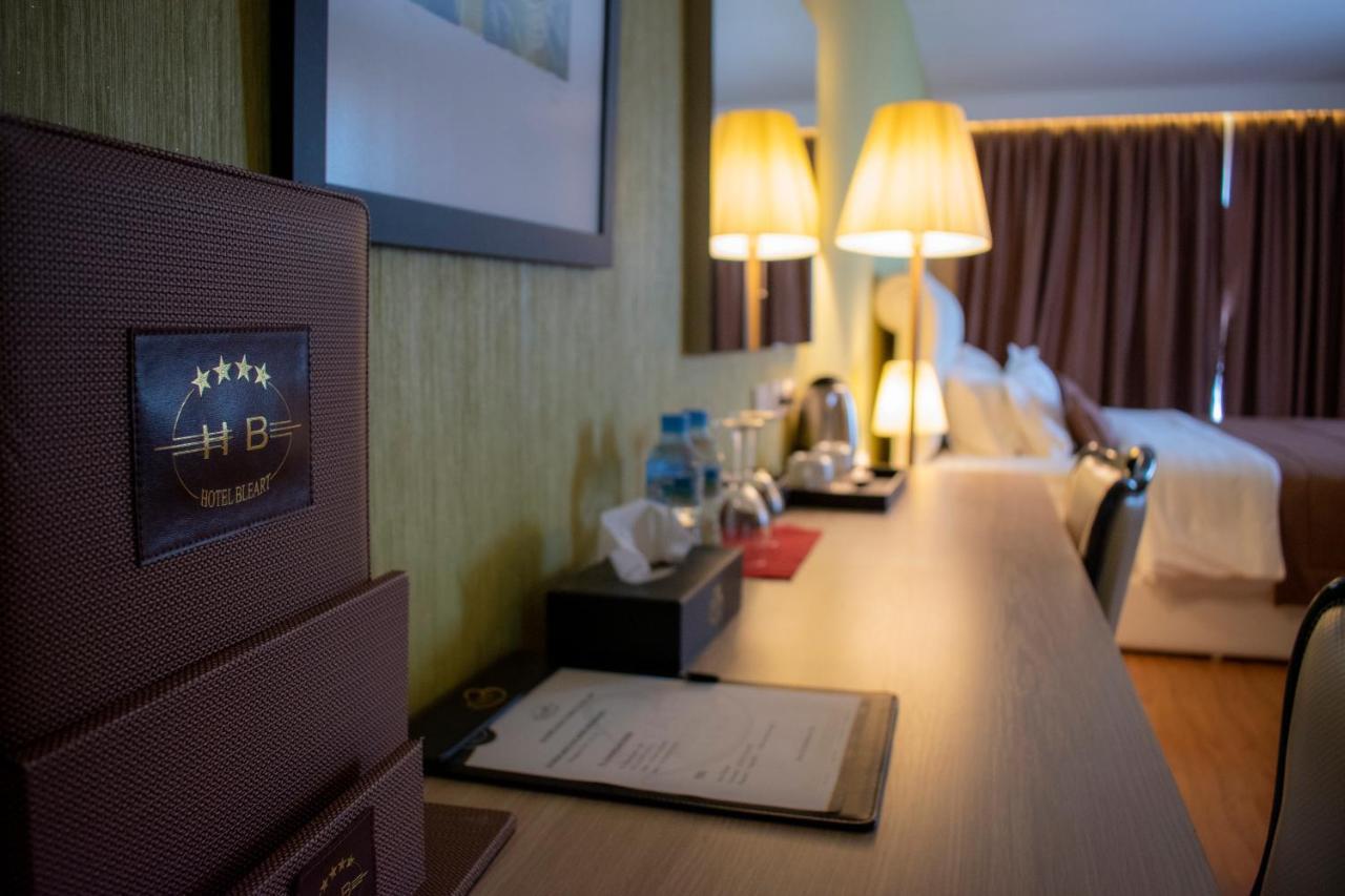 Hotel Bleart Škalngur Kültér fotó